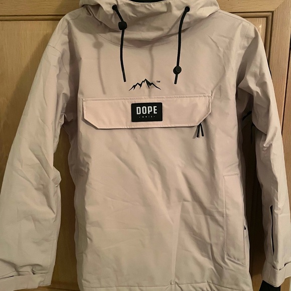 DOPE Jackets & Blazers - Dope Snow Women’s Blizzard Ski Jacket - Sand, Size Medium - worn once, like new